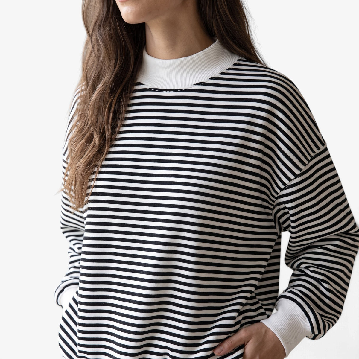 Sudadera Oversize a Rayas con Cuello Alto para Mujer