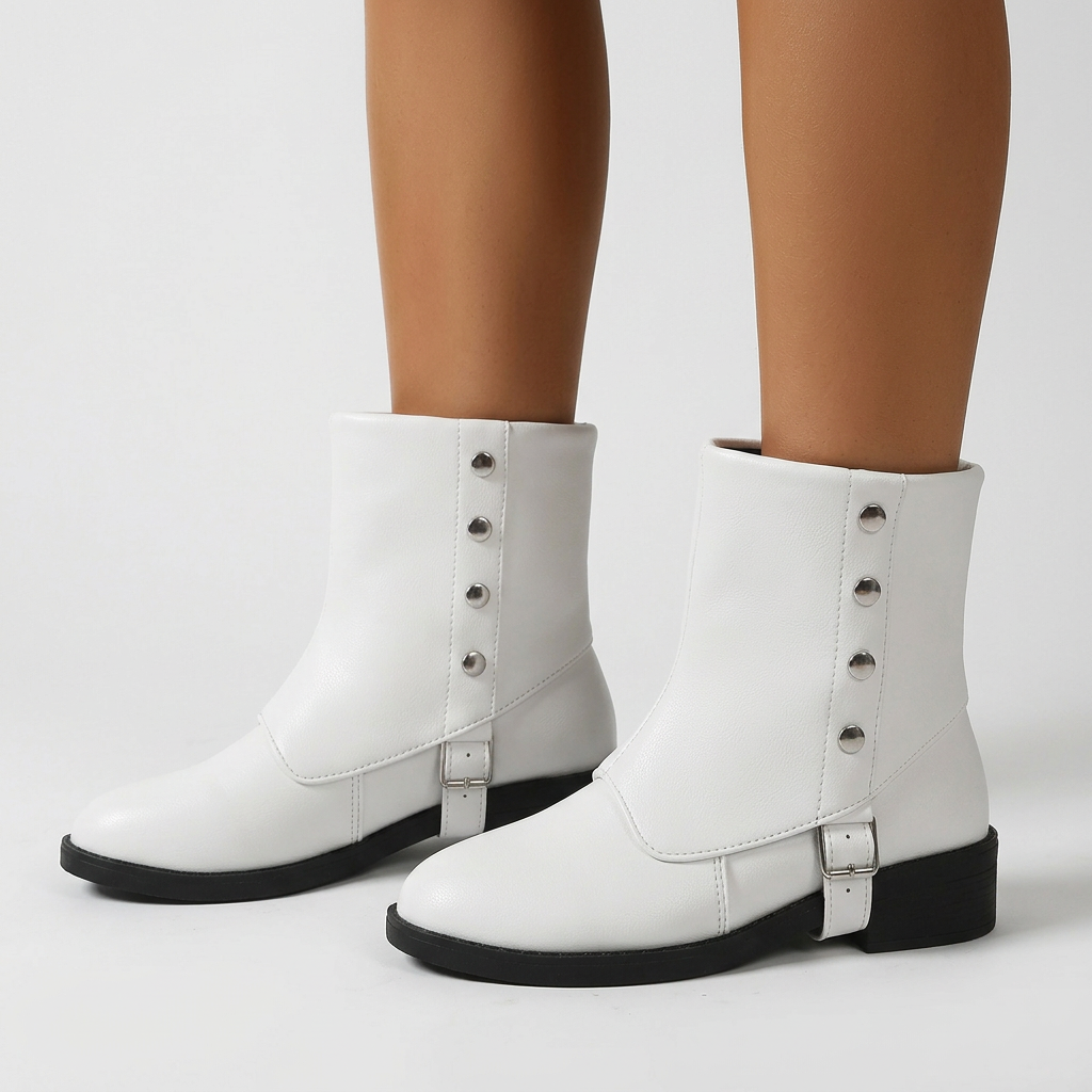 Botines con tachuelas y hebilla – Blanco vista lateral