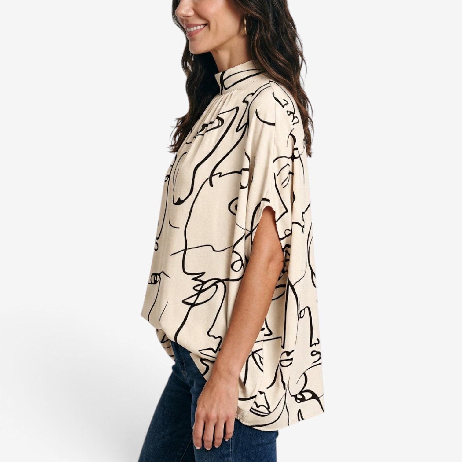 Blusa Estampada con Mangas Capa para Mujer