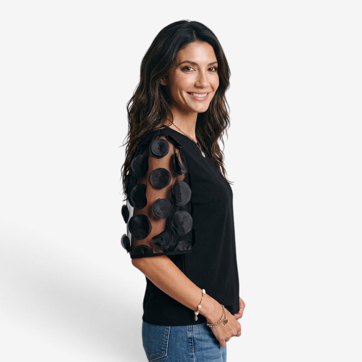 Blusa con Mangas de Tul y Apliques para Mujer