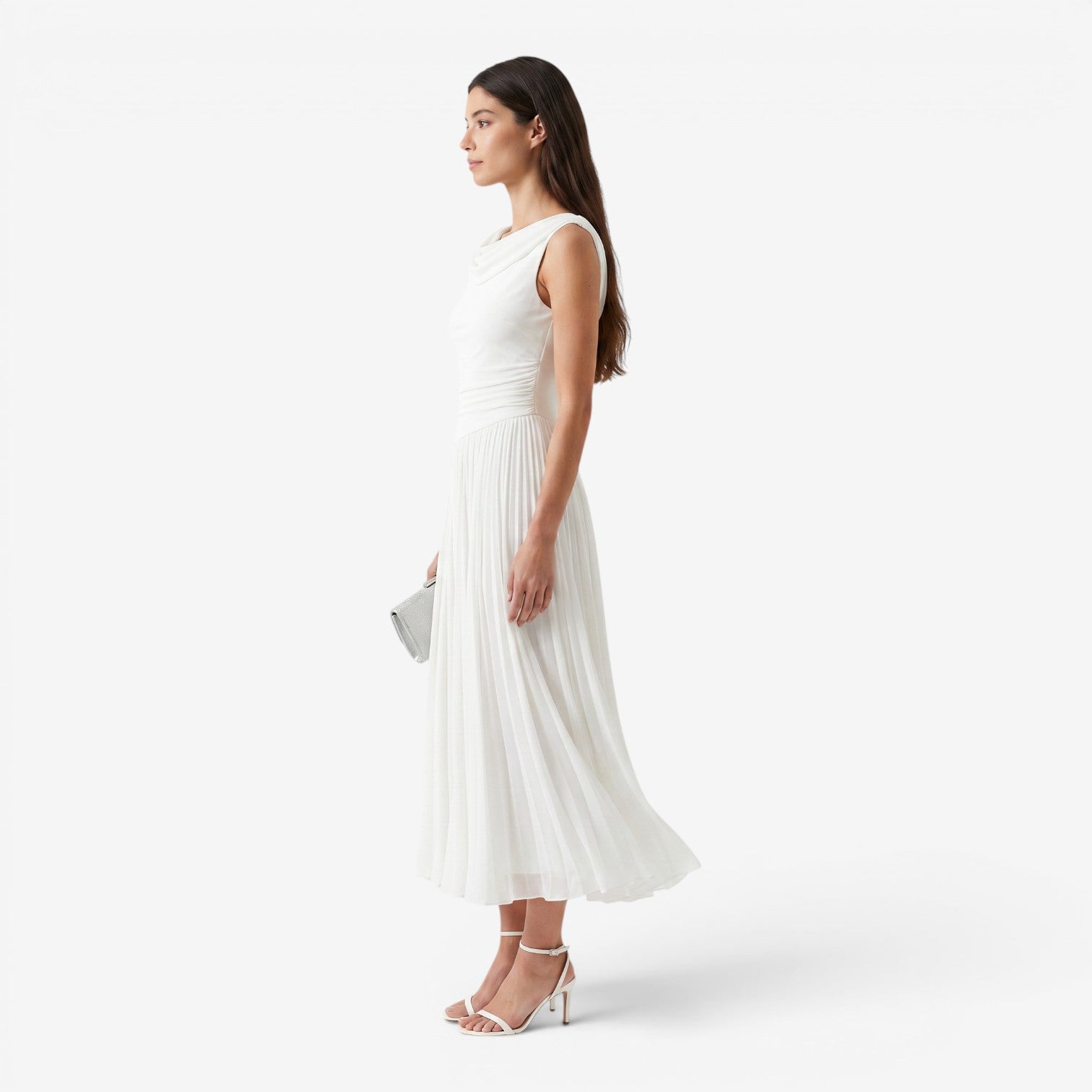 Vestido de Gasa con Escote Barco