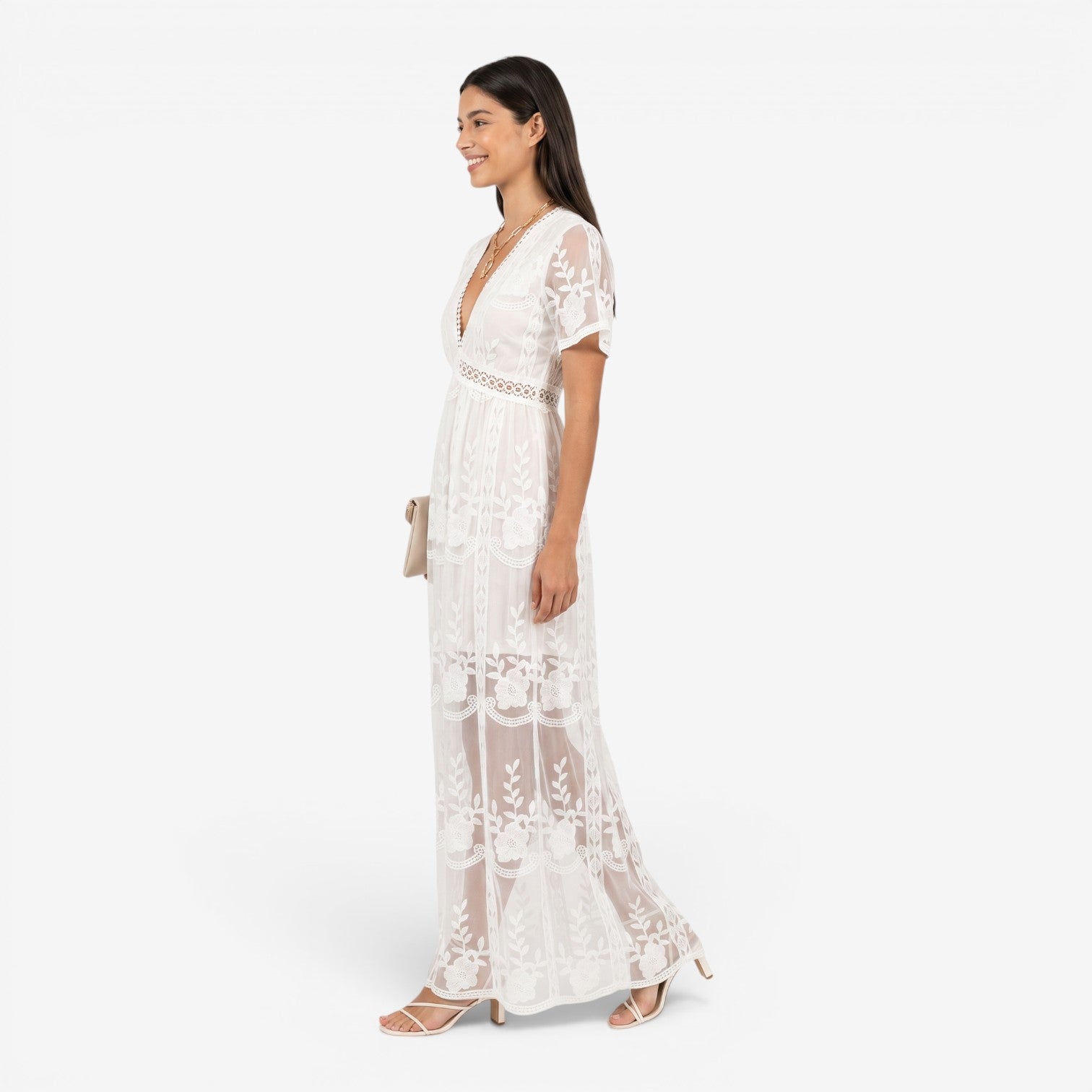 Vestido de Chifón con Encaje