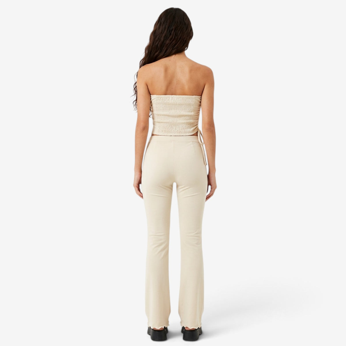 Conjunto Bandeau con Pantalón Acampanado para Mujer