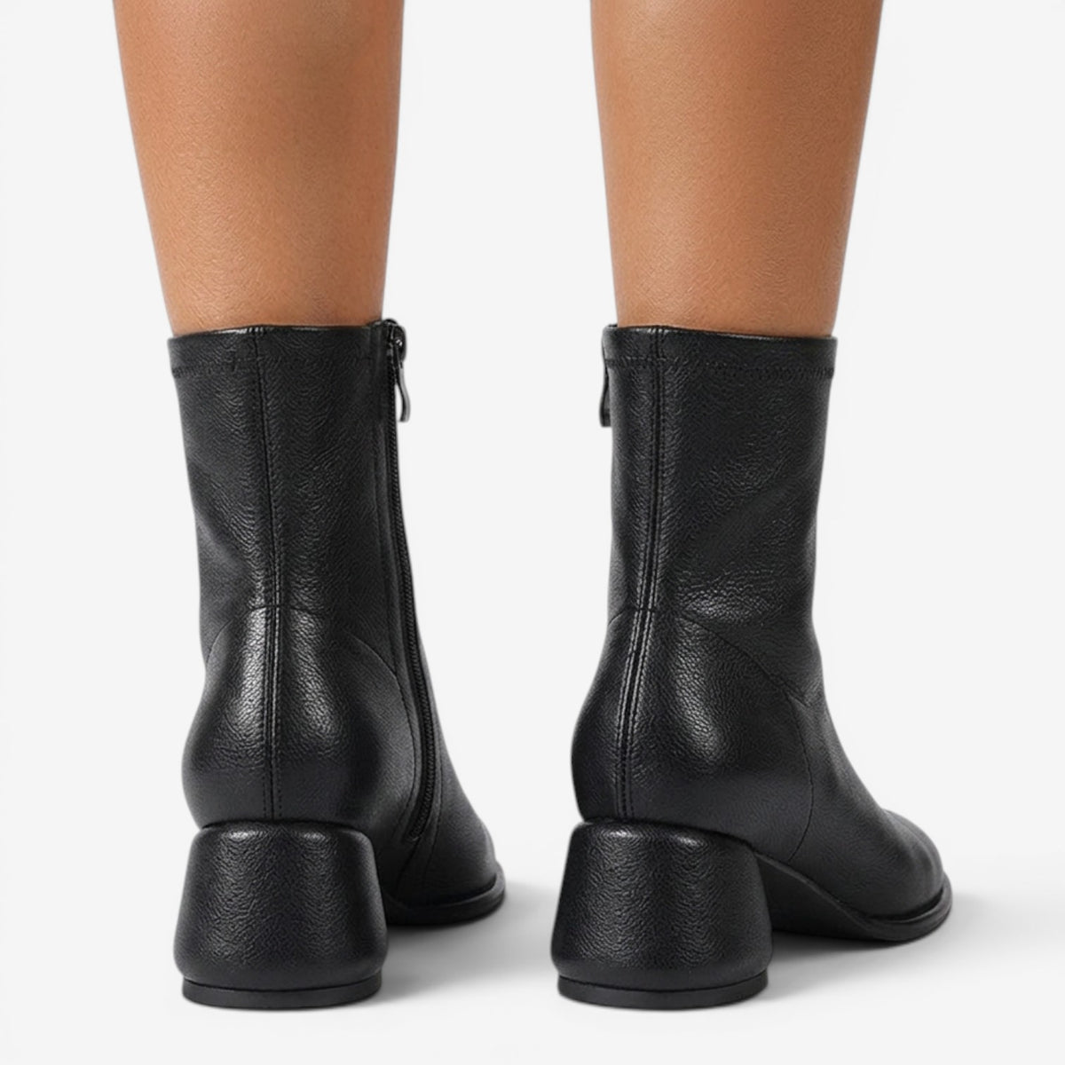 Botines de Piel con Tacón Medio
