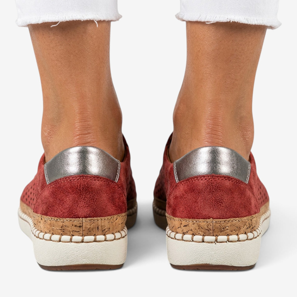 Mocasines Perforados con Borlas para Mujer