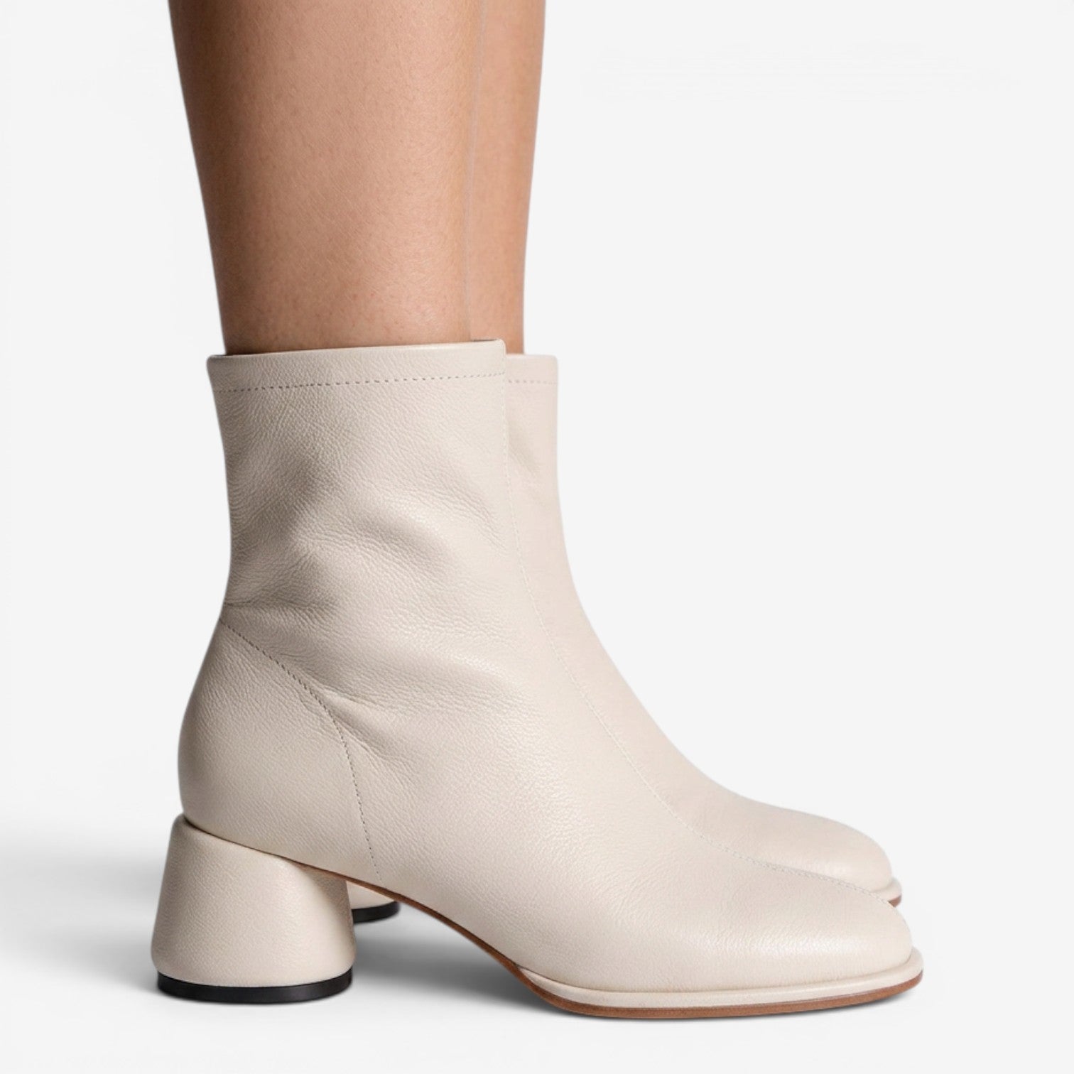 Botines de Piel con Tacón Medio