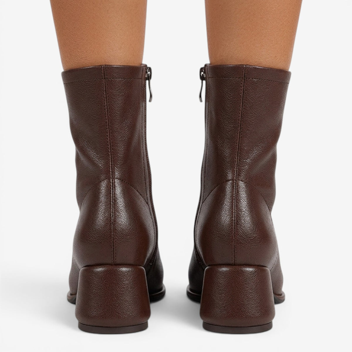 Botines de Piel con Tacón Medio