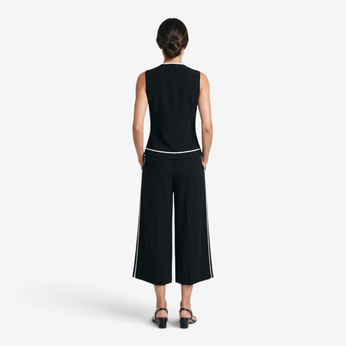 Conjunto Capri con Top sin Mangas para Mujer