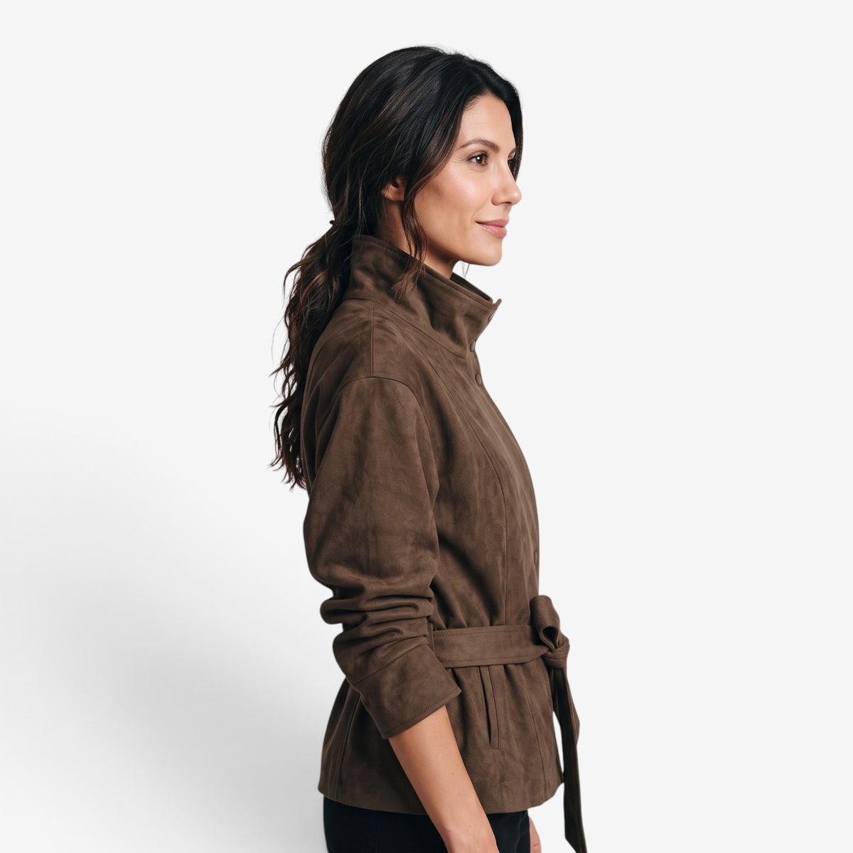 Chaqueta Corta con Cinturón y Cuello Alto para Mujer