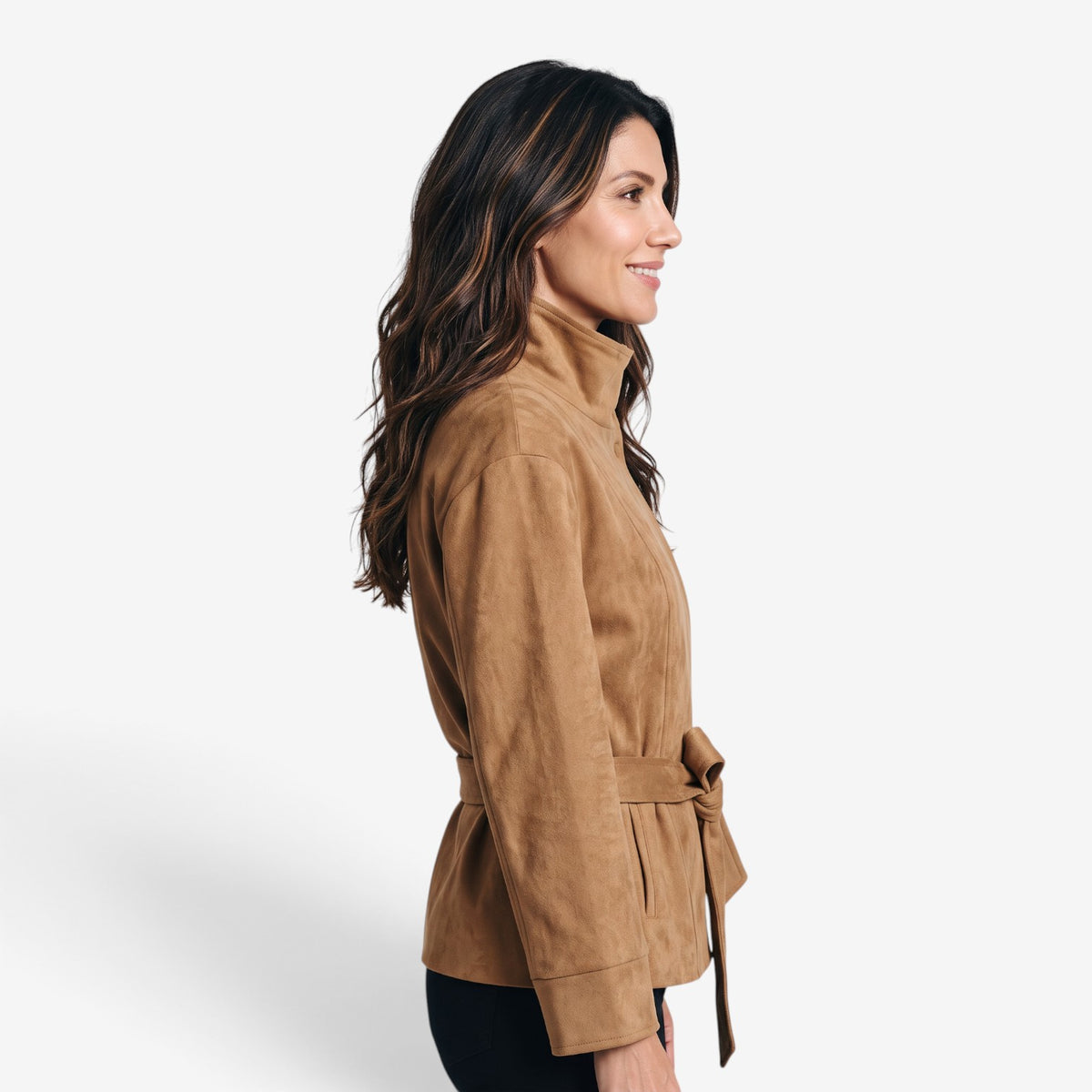 Chaqueta Corta con Cinturón y Cuello Alto para Mujer